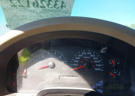 2004 Ford F-150 Stx/Xl/Xlt from USA, damaged, VIN 1FTRX12W14NC16877